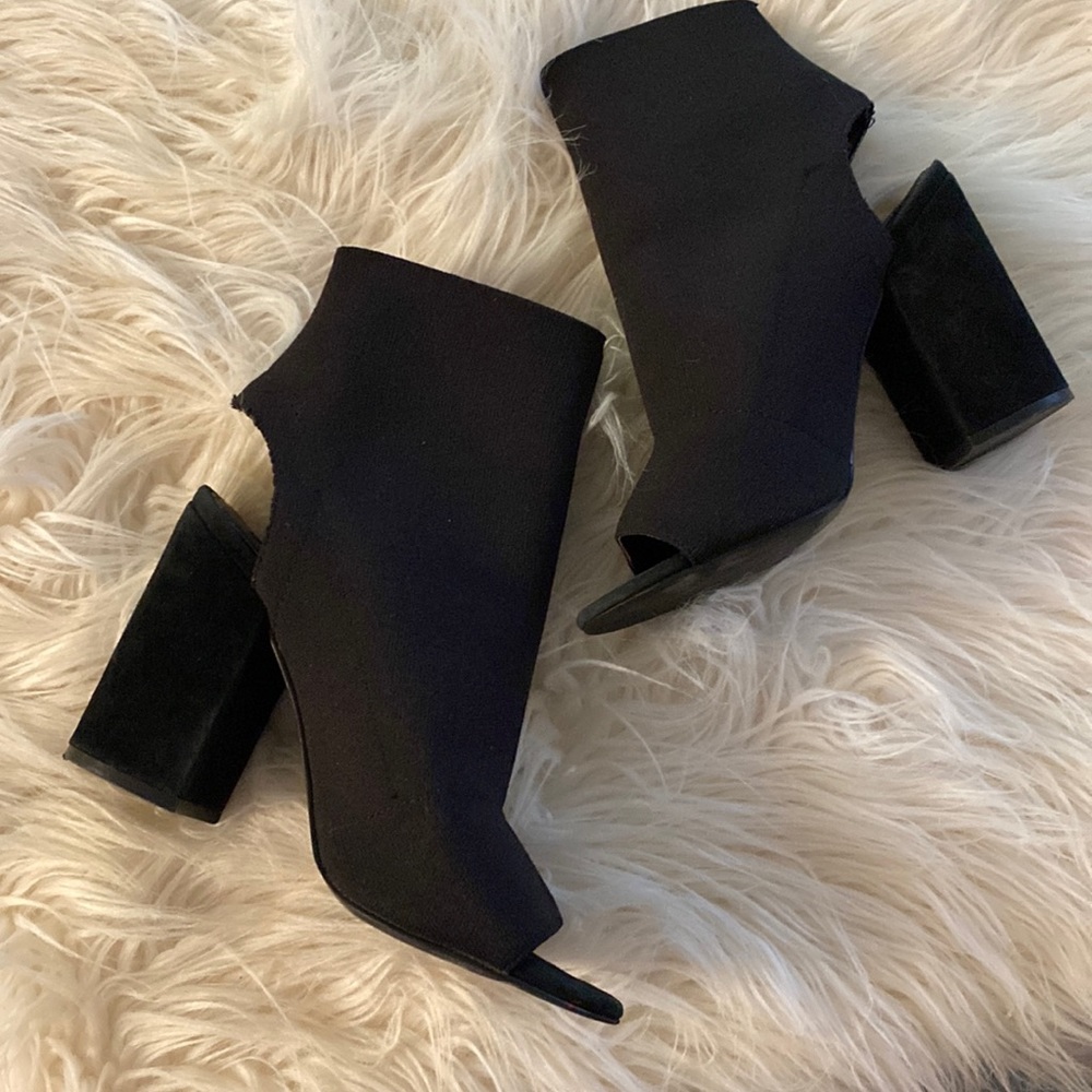 STEVE MADDEN booties - Picture 2 of 10